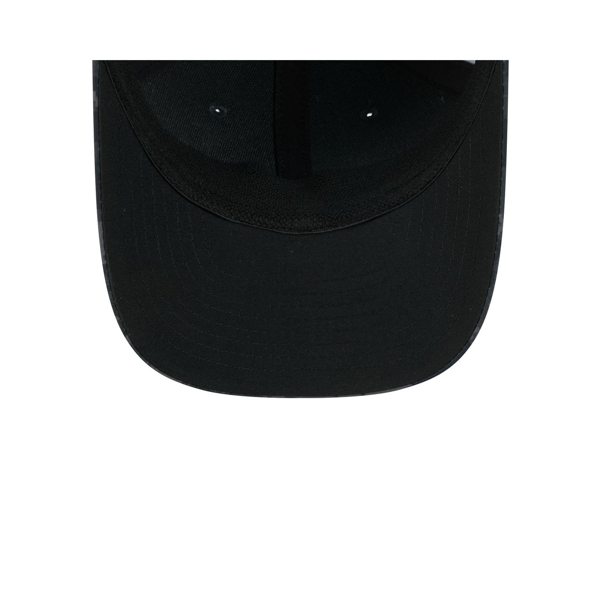Carolina Panthers 2026 Salute to Service 39THIRTY M-Crown Stretch Fit Hat