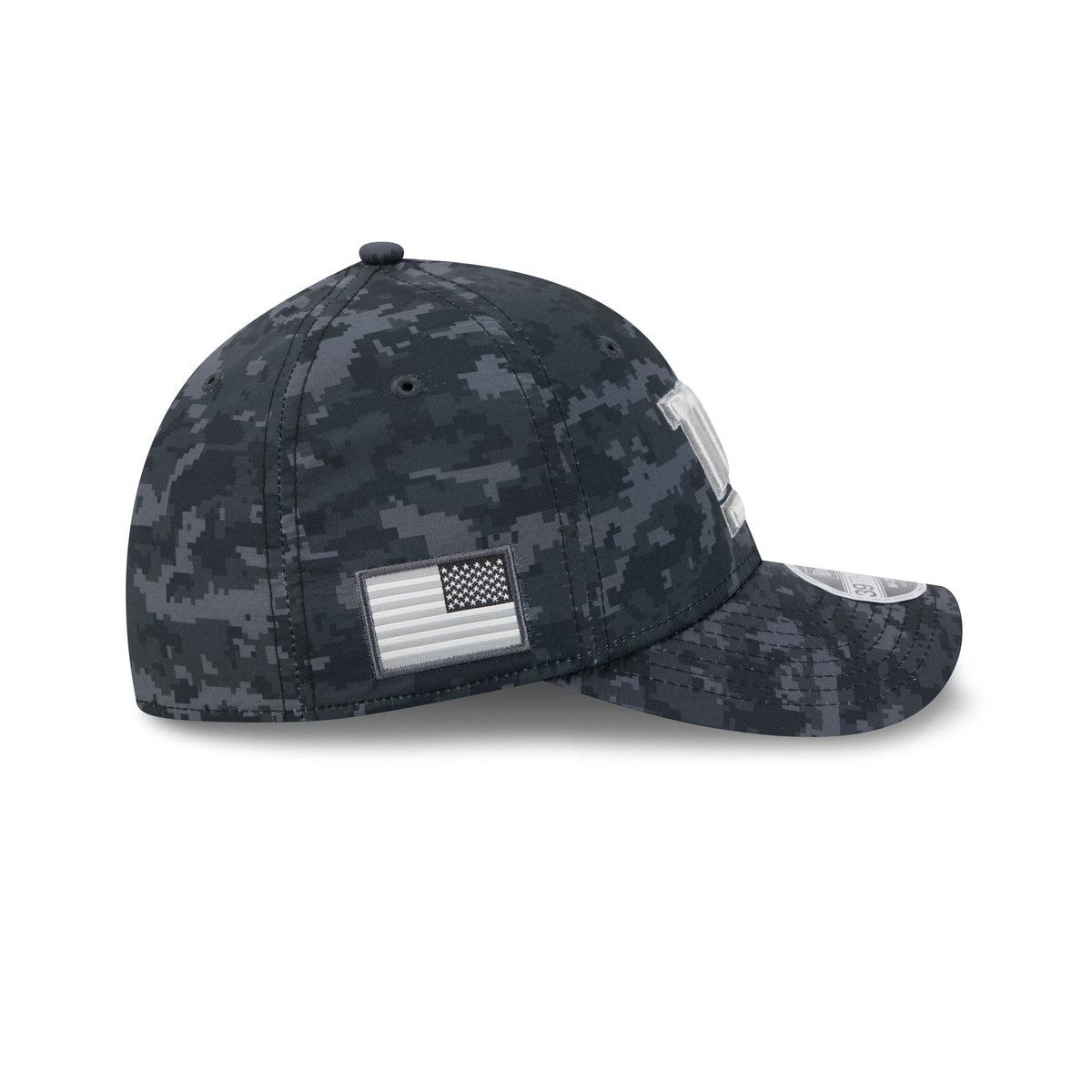 New York Giants 2026 Salute to Service 39THIRTY M-Crown Stretch Fit Hat