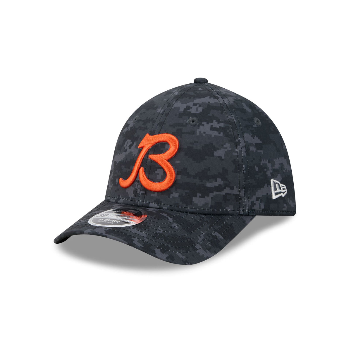 Chicago Bears 2026 Salute to Service Alt 39THIRTY M-Crown Stretch Fit Hat