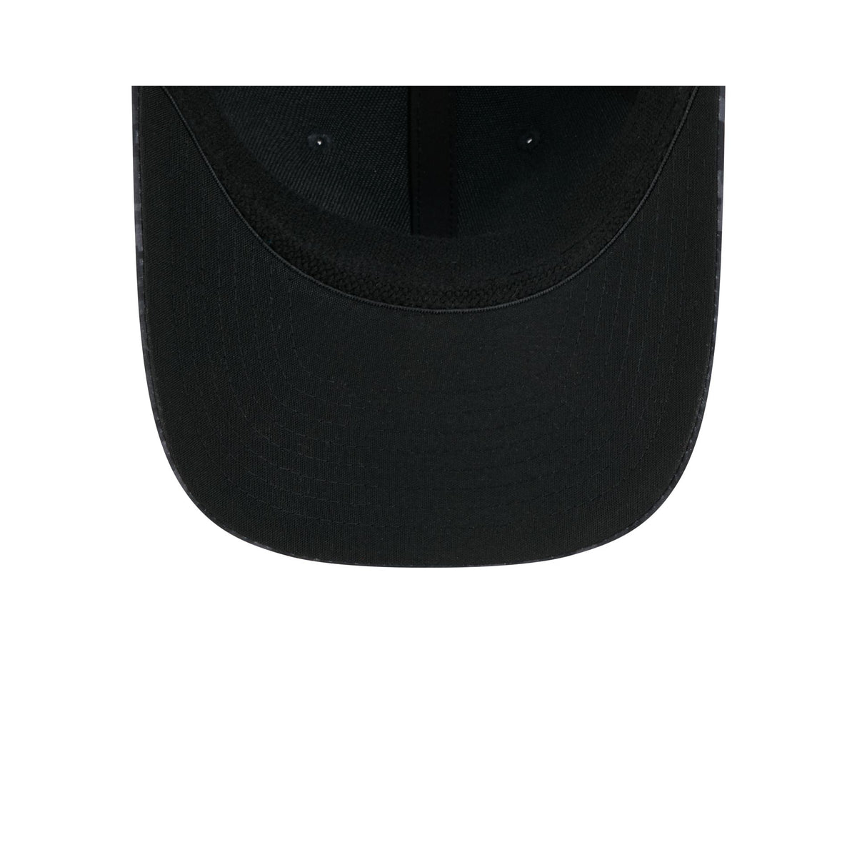 Washington Commanders 2026 Salute to Service 39THIRTY M-Crown Stretch Fit Hat