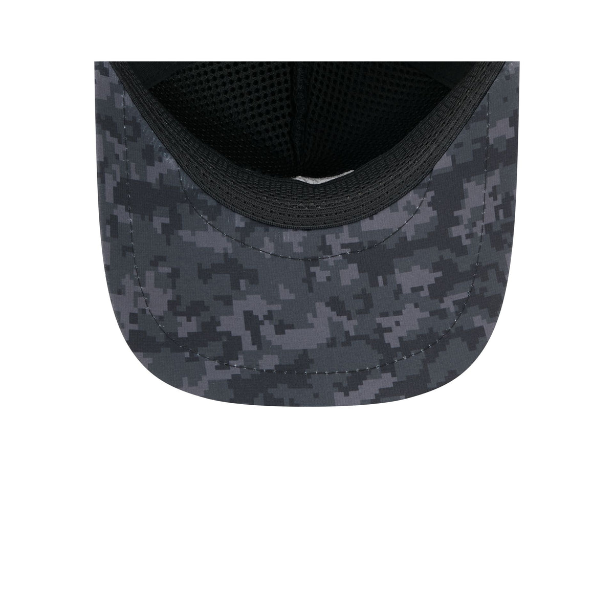 Las Vegas Raiders 2026 Salute to Service Kids 9FORTY APEX Snapback Hat