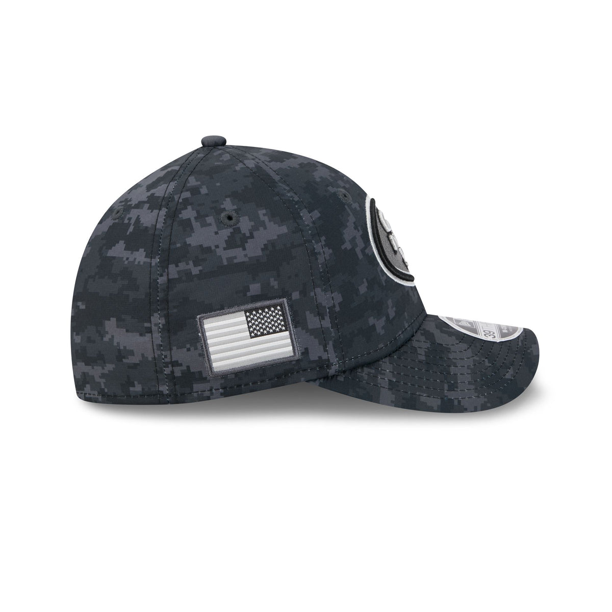 San Francisco 49ers 2026 Salute to Service 39THIRTY M-Crown Stretch Fit Hat