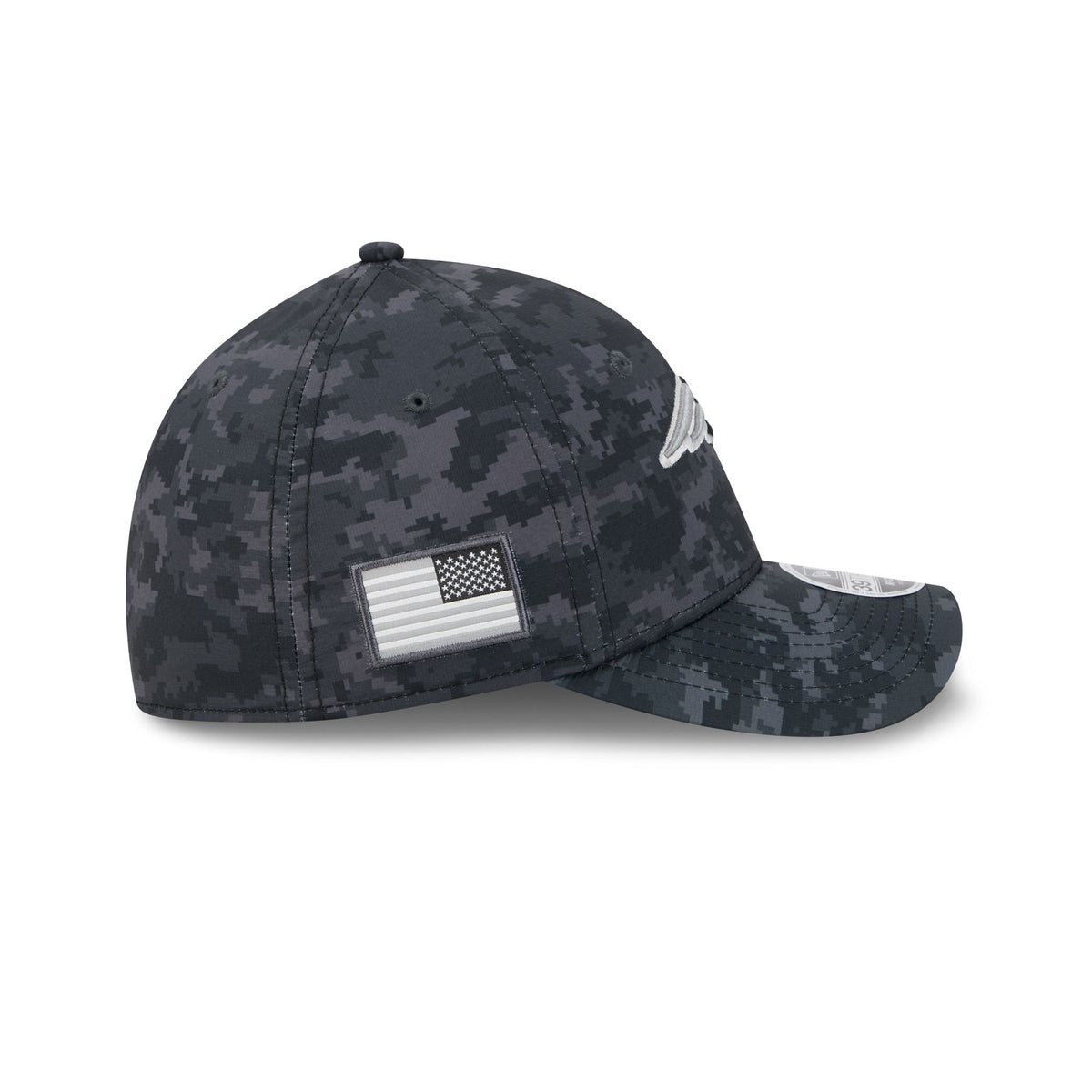 New England Patriots 2026 Salute to Service 39THIRTY M-Crown Stretch Fit Hat