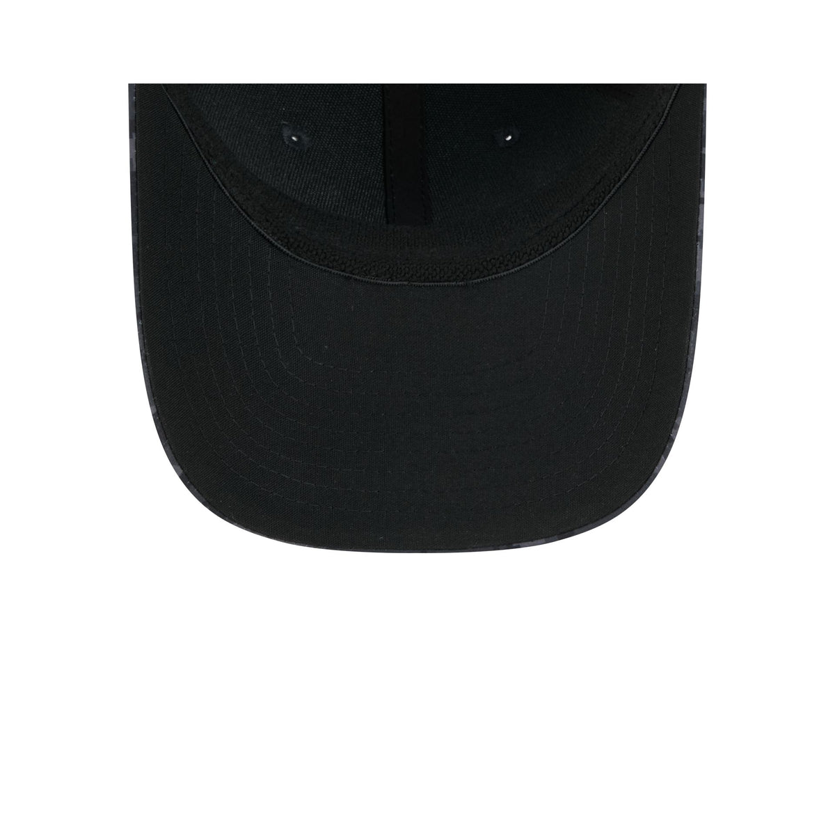 Miami Dolphins 2026 Salute to Service 39THIRTY M-Crown Stretch Fit Hat