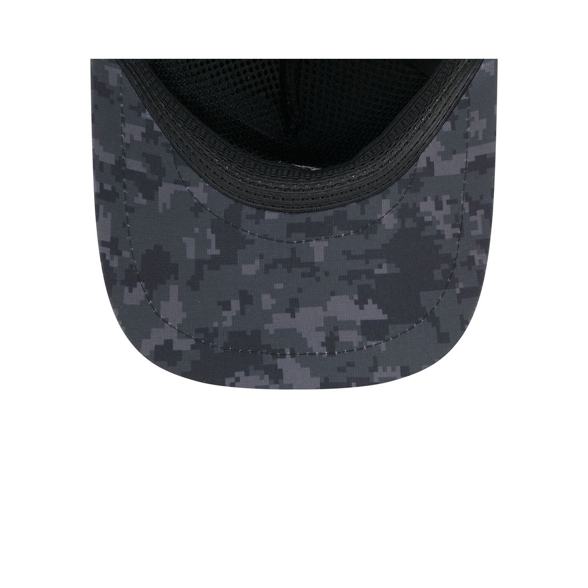 Denver Broncos 2026 Salute to Service Kids 9FORTY APEX Snapback Hat