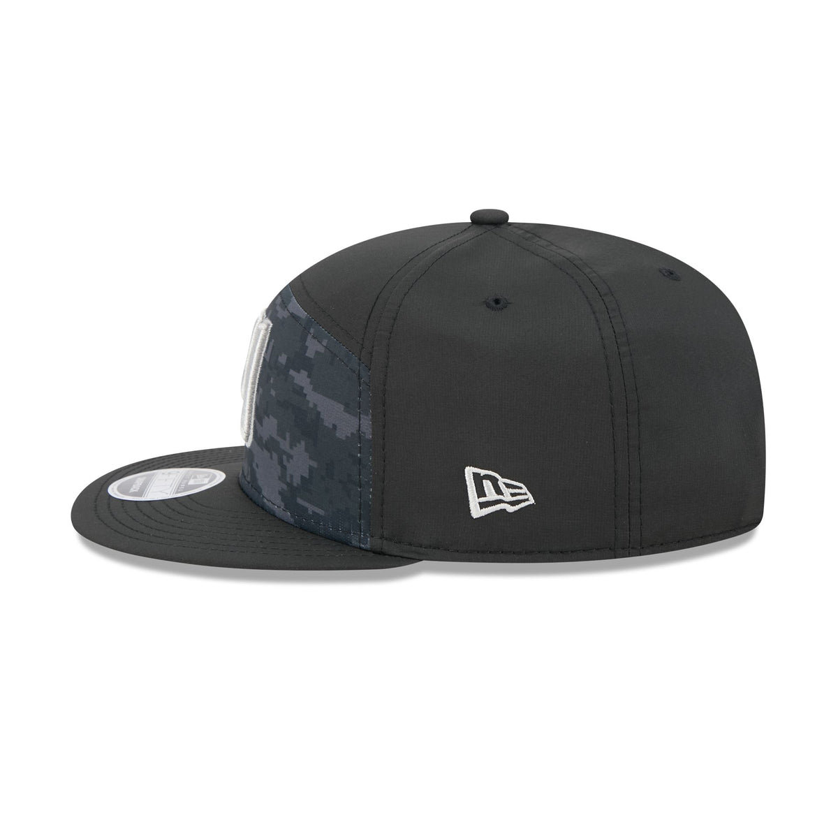 New York Giants 2026 Salute to Service Split Panel 9FIFTY Snapback Hat