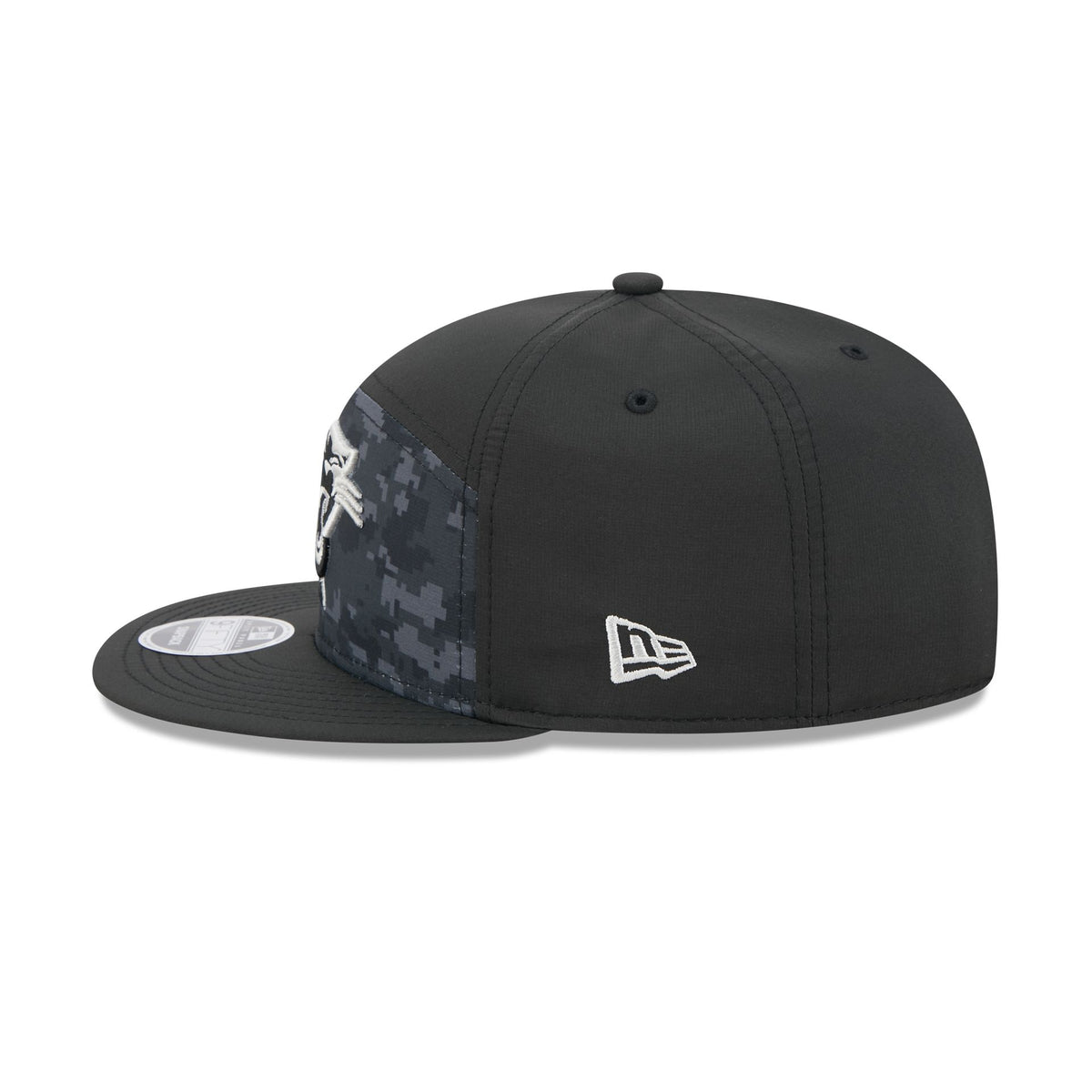 Carolina Panthers 2026 Salute to Service Split Panel 9FIFTY Snapback Hat