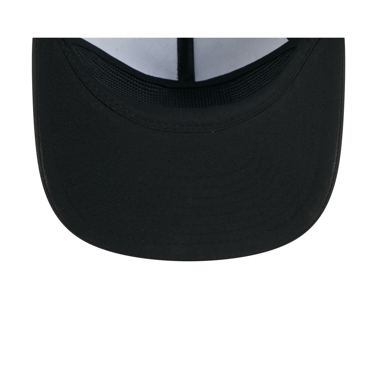 Indianapolis Colts 2026 Salute to Service 19TWENTY Snapback Hat