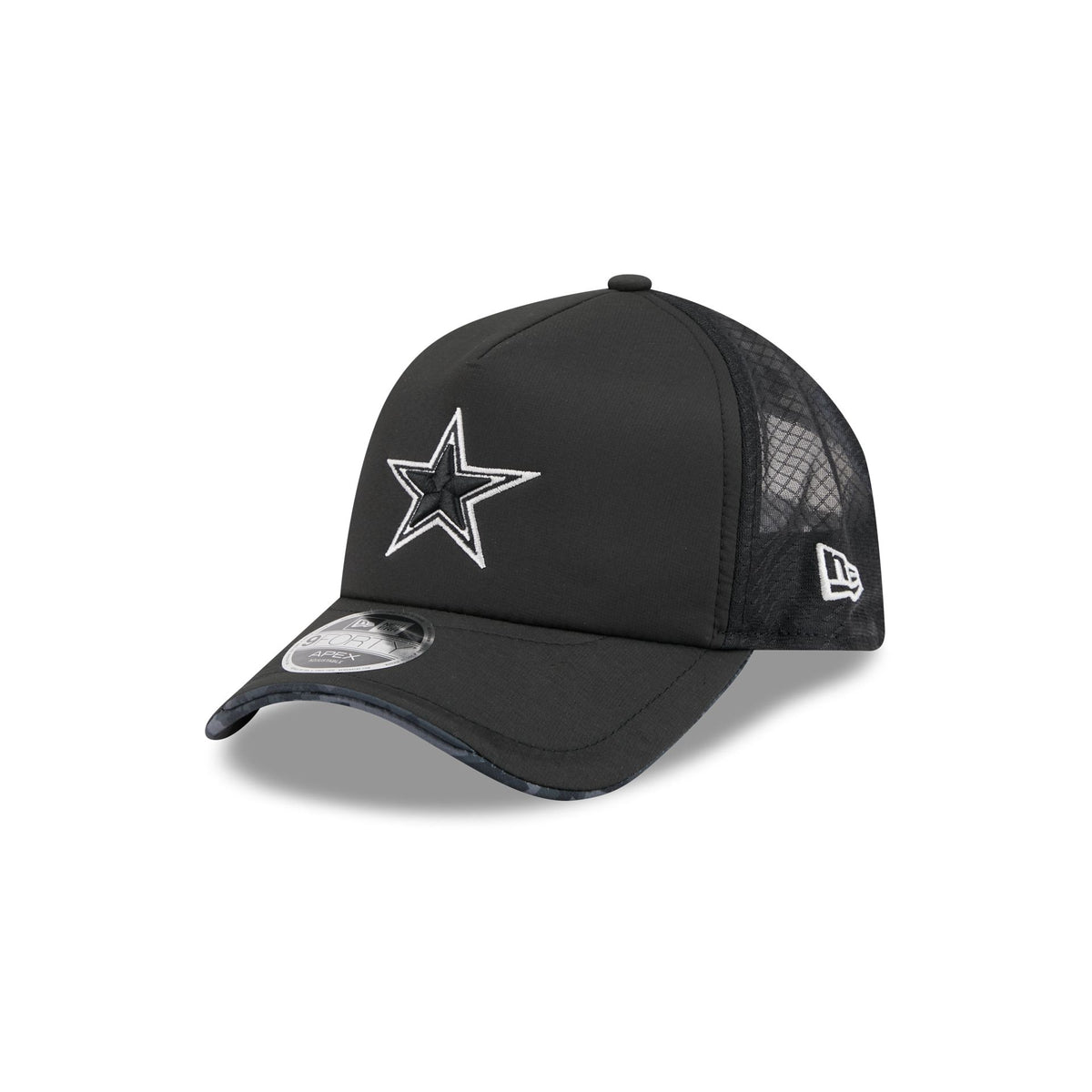 Dallas Cowboys 2026 Salute to Service 9FORTY APEX Snapback Hat