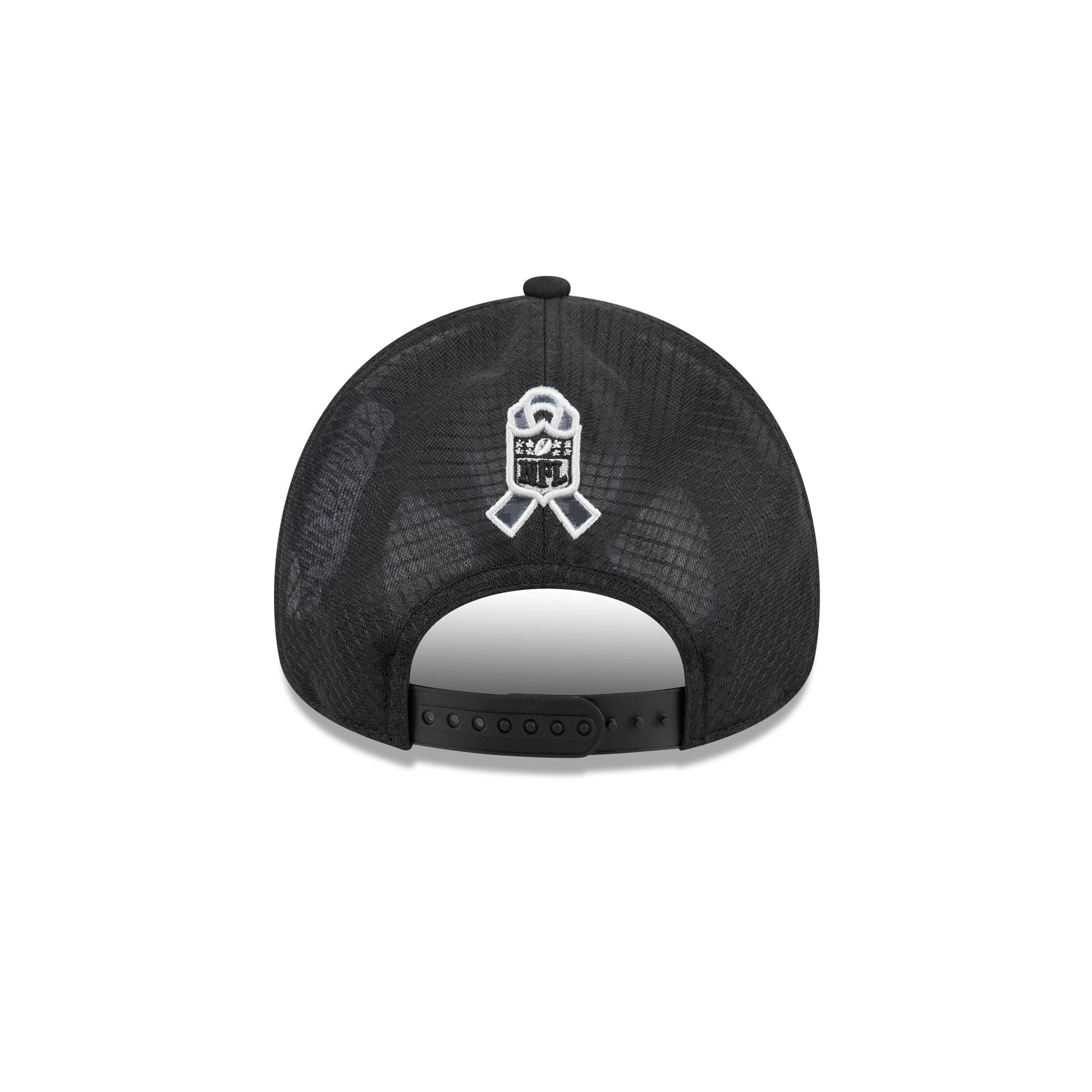 Dallas Cowboys 2026 Salute to Service 9FORTY APEX Snapback Hat
