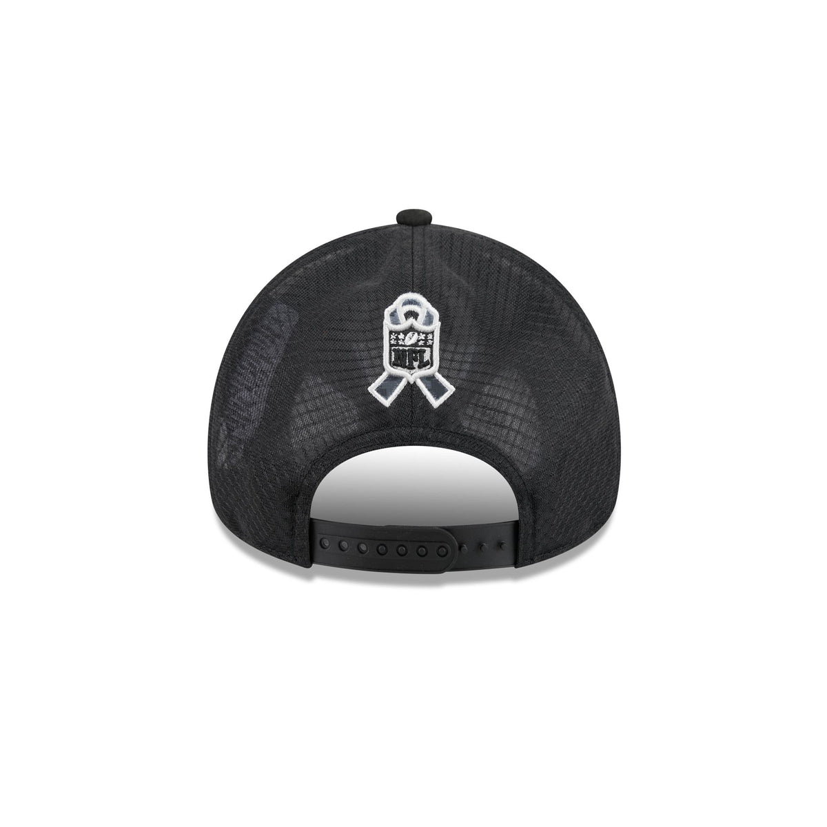 Dallas Cowboys 2026 Salute to Service 9FORTY APEX Snapback Hat