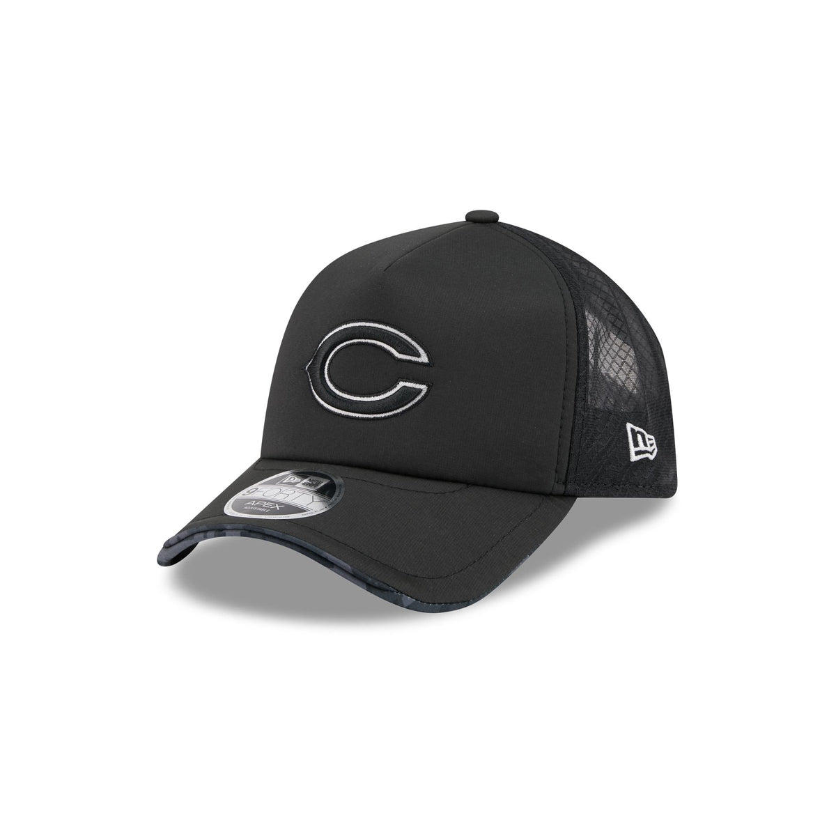 Chicago Bears 2026 Salute to Service 9FORTY APEX Snapback Hat