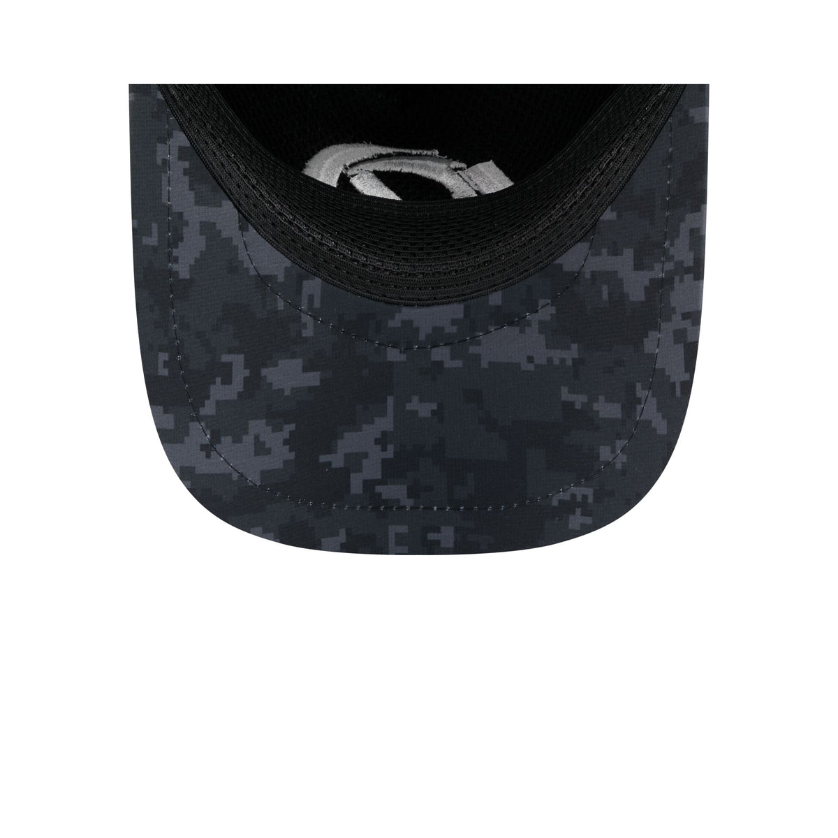 Los Angeles Rams 2026 Salute to Service 9FORTY APEX Snapback Hat