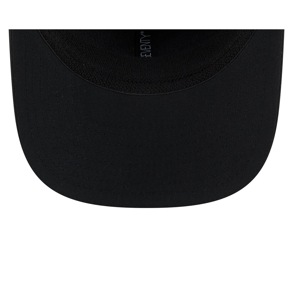 Arizona Cardinals 2026 Salute to Service 9SEVENTY Stretch-Snap Hat