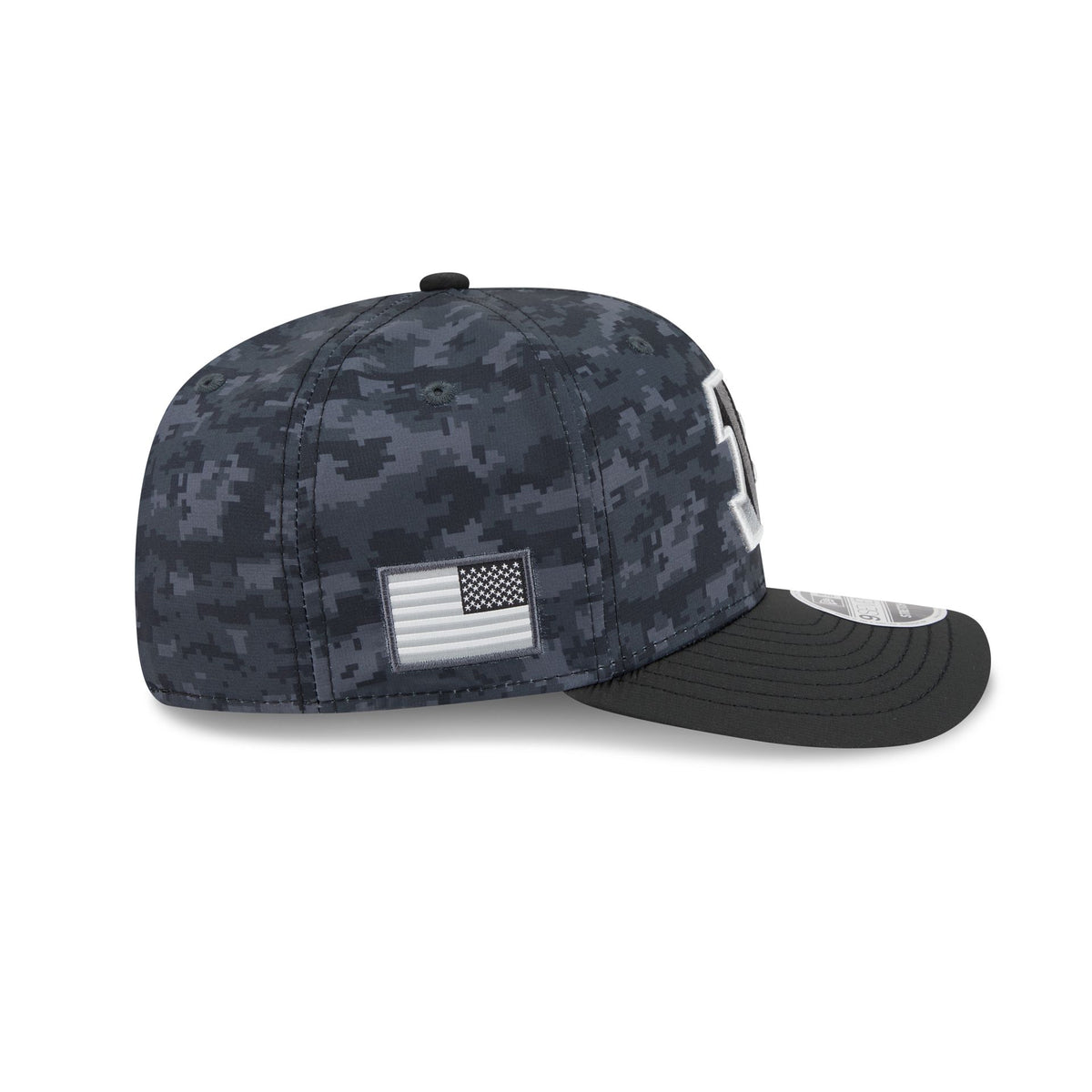 Cincinnati Bengals 2026 Salute to Service 9SEVENTY Stretch-Snap Hat