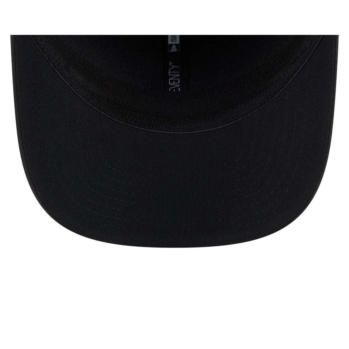 Las Vegas Raiders 2026 Salute to Service 9SEVENTY Stretch-Snap Hat