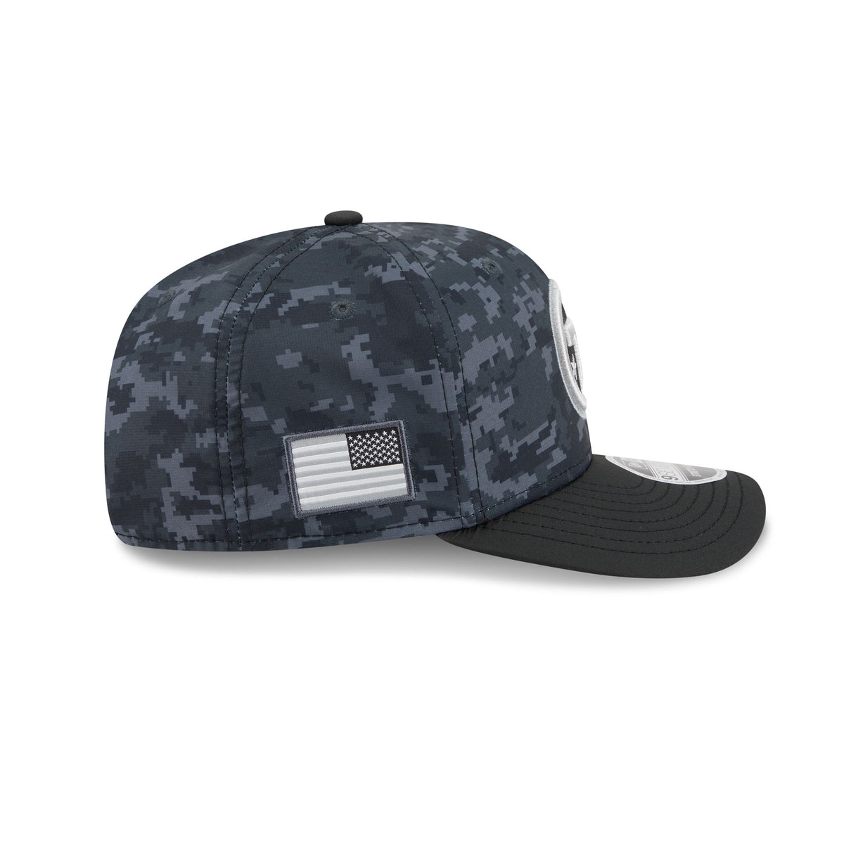 Tennessee Titans 2026 Salute to Service 9SEVENTY Stretch-Snap Hat