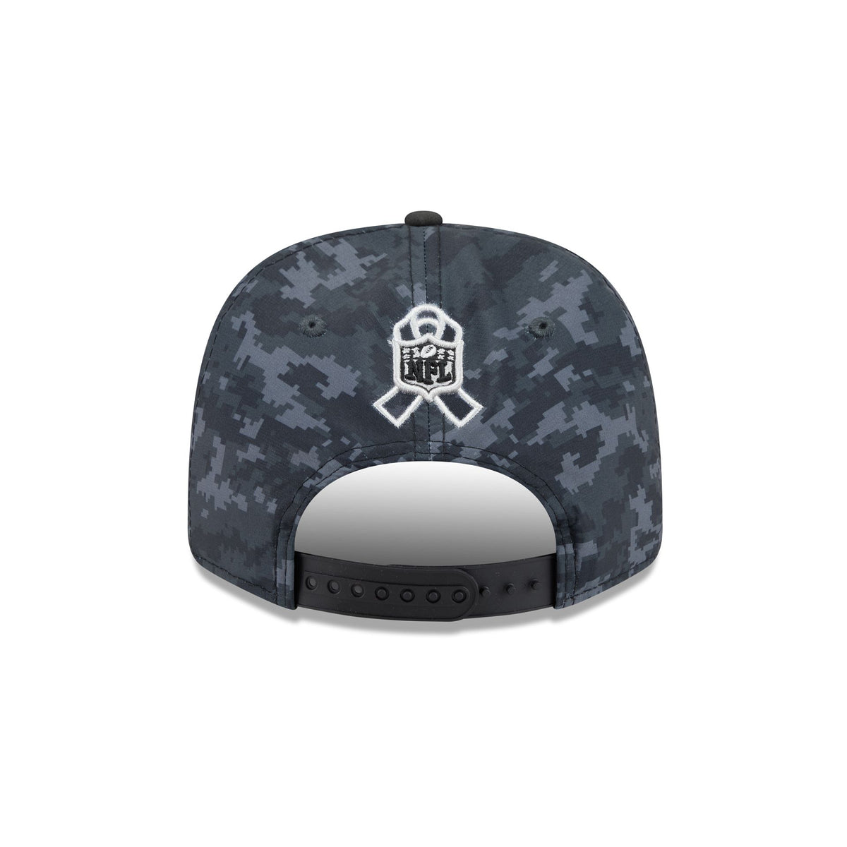 Tennessee Titans 2026 Salute to Service 9SEVENTY Stretch-Snap Hat