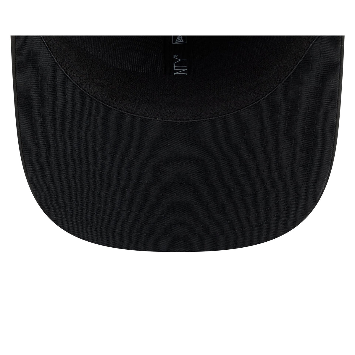 Denver Broncos 2026 Salute to Service 9SEVENTY Stretch-Snap Hat