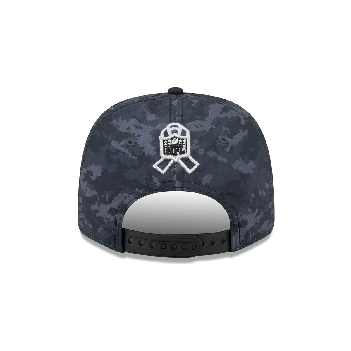 Atlanta Falcons 2026 Salute to Service 9SEVENTY Stretch-Snap Hat