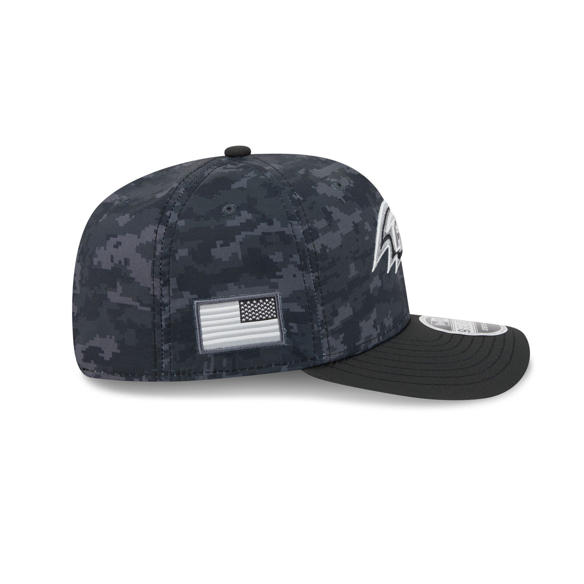 Baltimore Ravens 2026 Salute to Service 9SEVENTY Stretch-Snap Hat