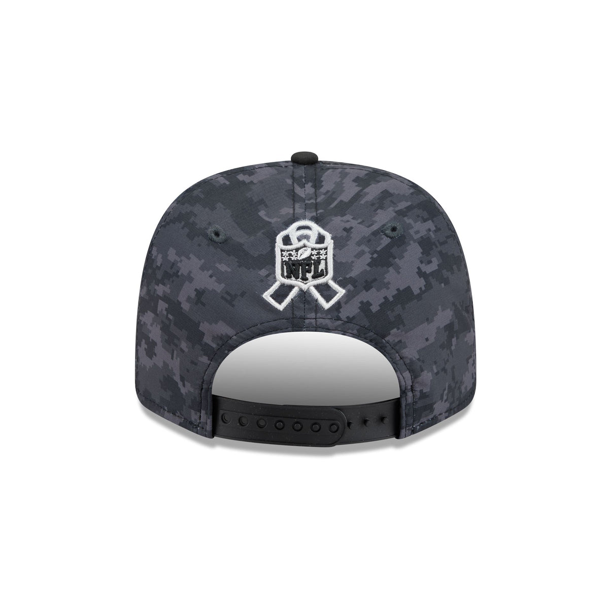 Cleveland Browns 2026 Salute to Service 9SEVENTY Stretch-Snap Hat