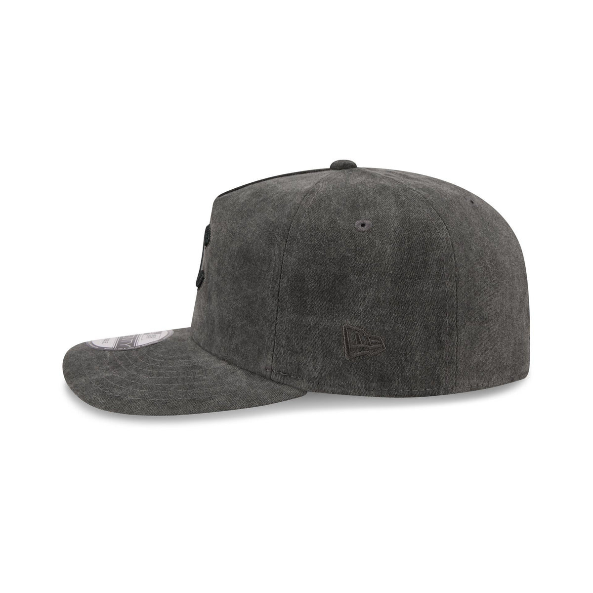 Chicago Cubs Black Pigment Dye 19TWENTY Snapback Hat