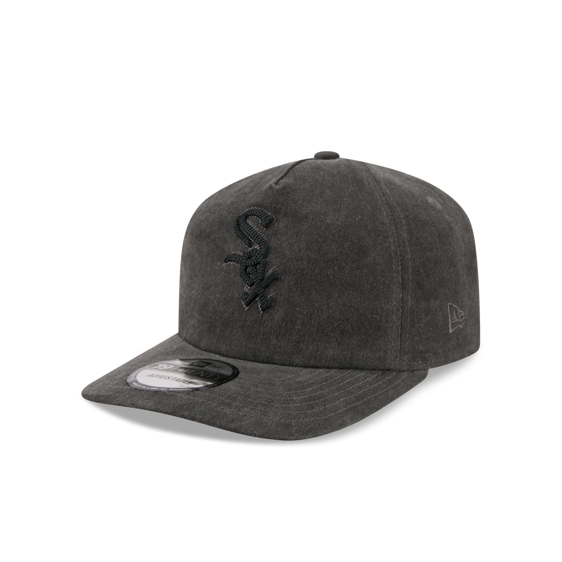 Chicago White Sox Black Pigment Dye 19TWENTY Snapback Hat