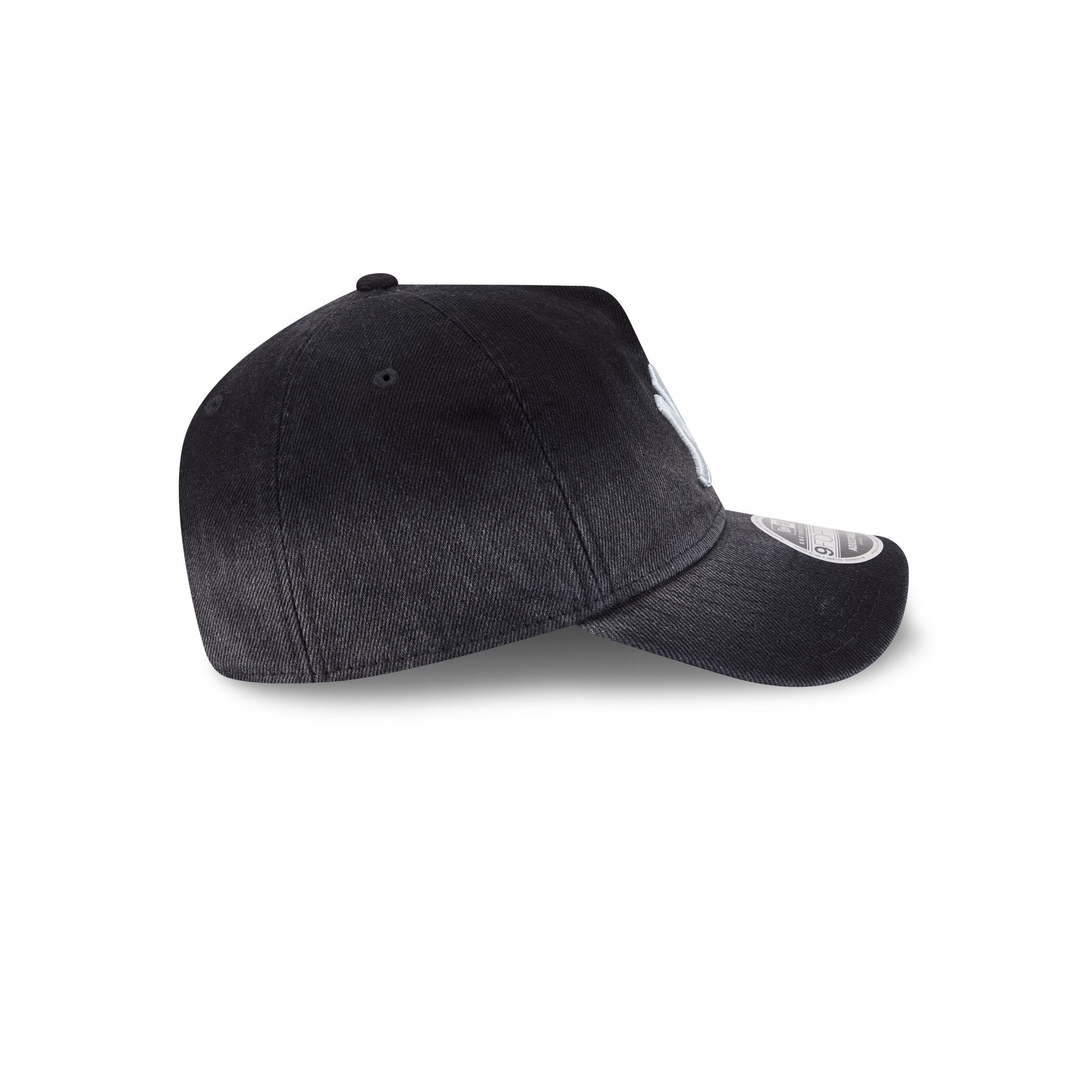 New York Yankees Washed Black Denim 9FORTY A-Frame Unstructured Snapback Hat
