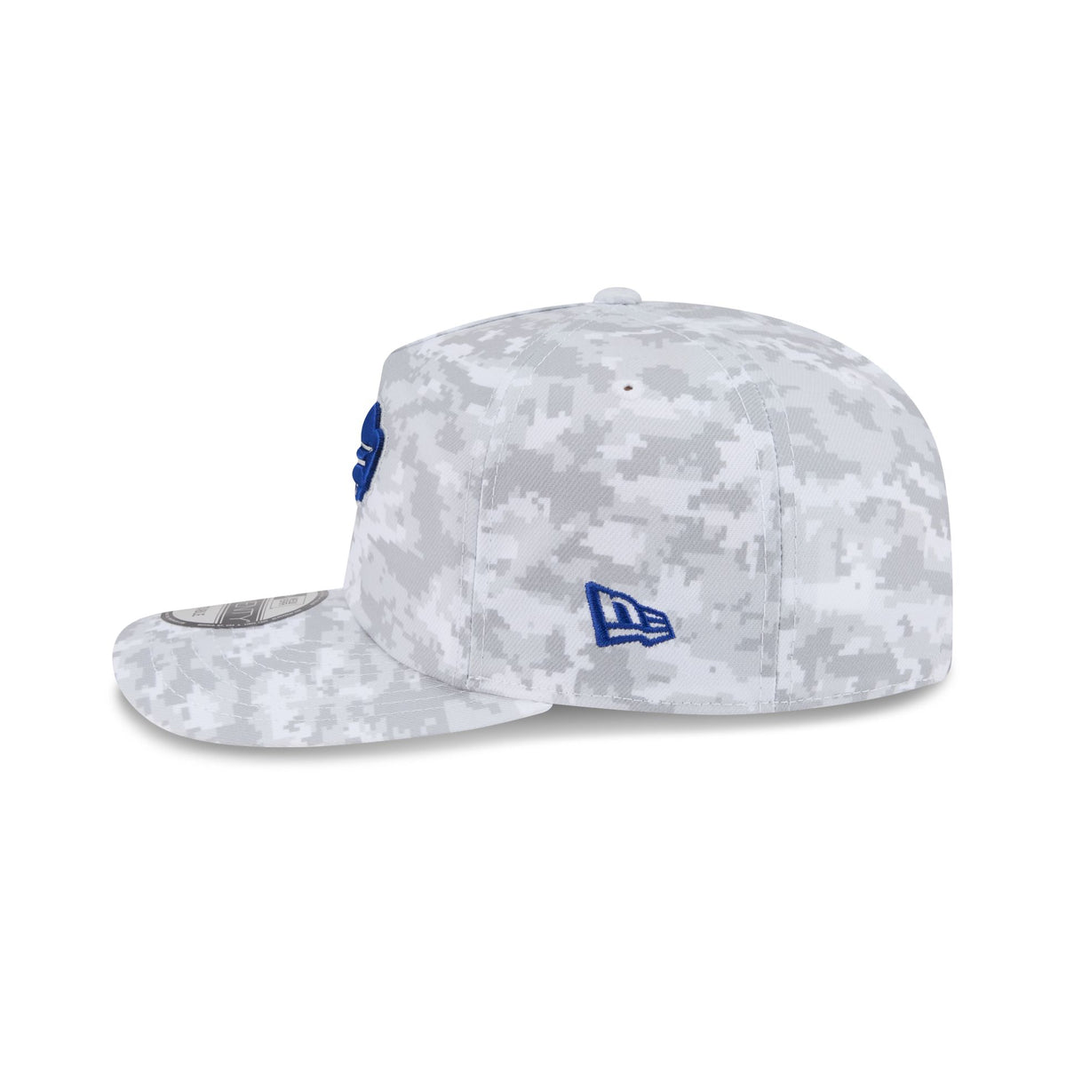 Buffalo Bills 2026 Salute to Service Fan Gear Snow 19TWENTY Snapback Hat