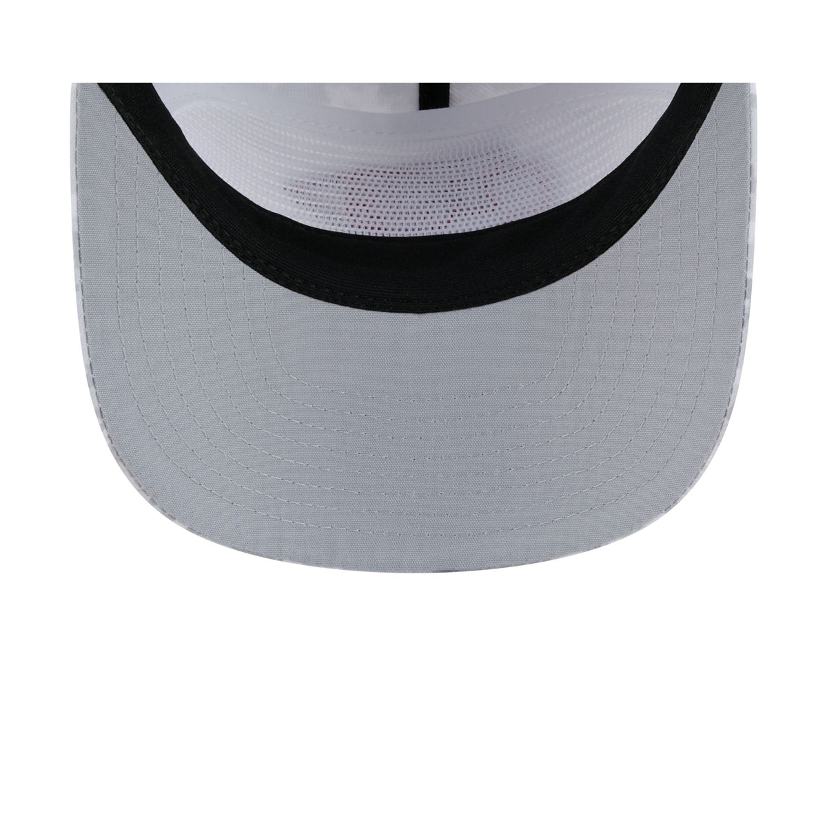 Kansas City Chiefs 2026 Salute to Service Fan Gear Snow 19TWENTY Snapback Hat