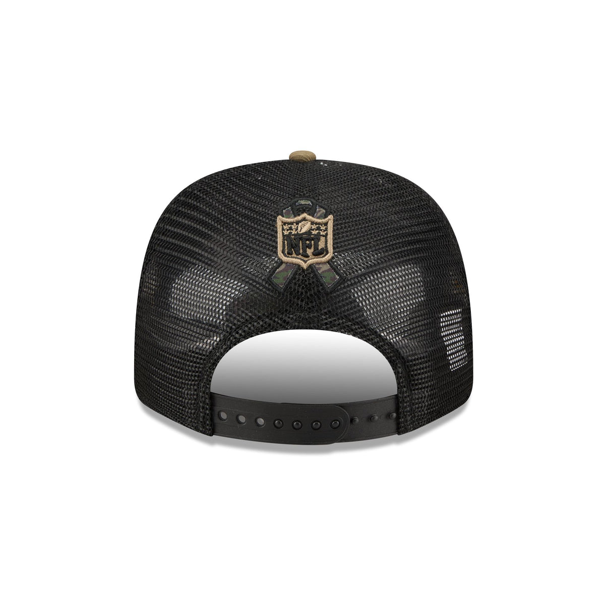 Dallas Cowboys 2026 Salute to Service Fan Gear Camo 9SEVENTY Trucker Hat