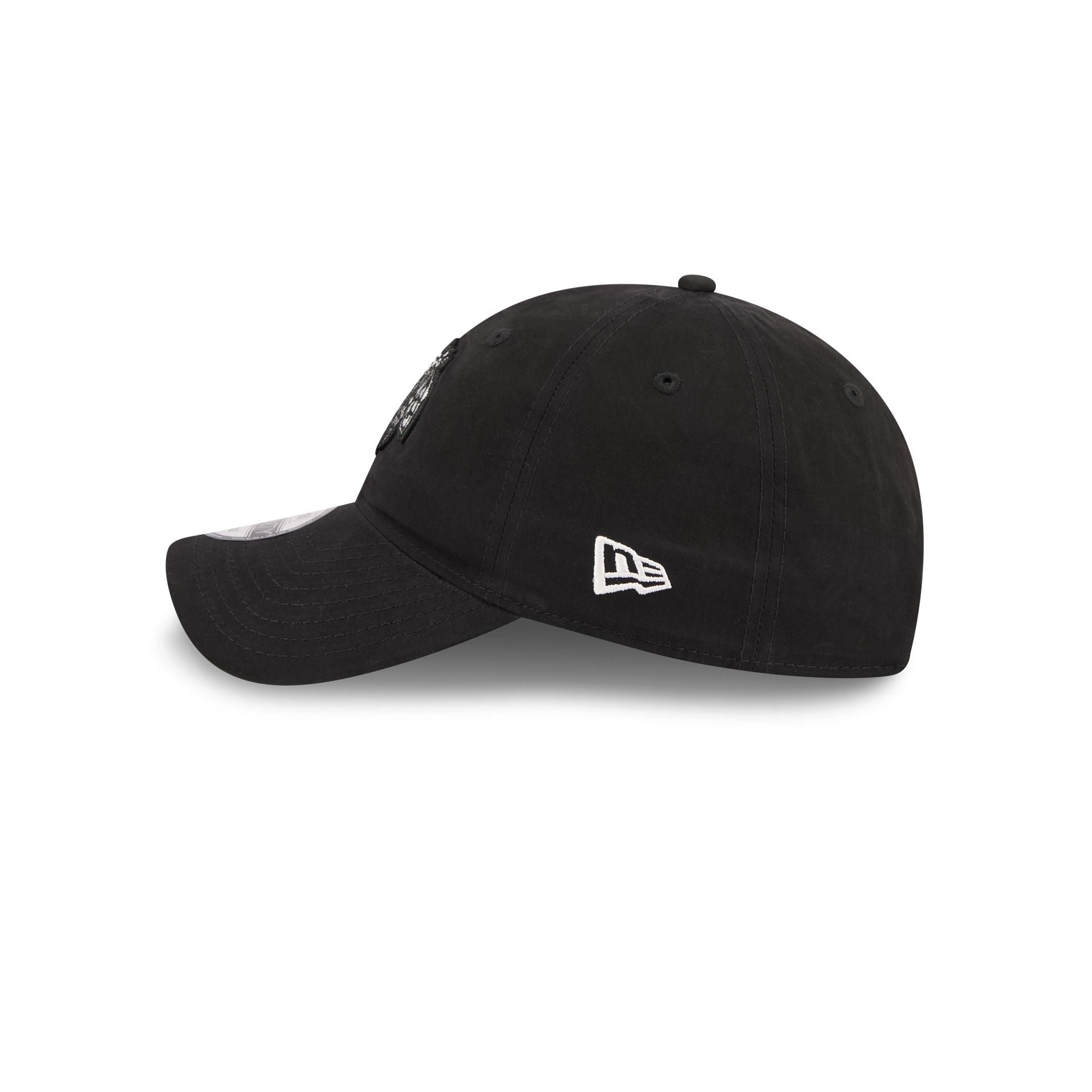 Chicago Blackhawks Nylon Black 9TWENTY Adjustable Hat