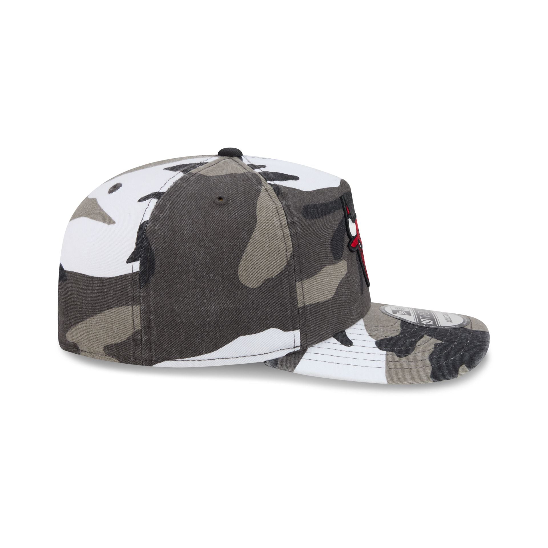 Chicago Bulls Washed Nylon Camo 19TWENTY Adjustable Hat