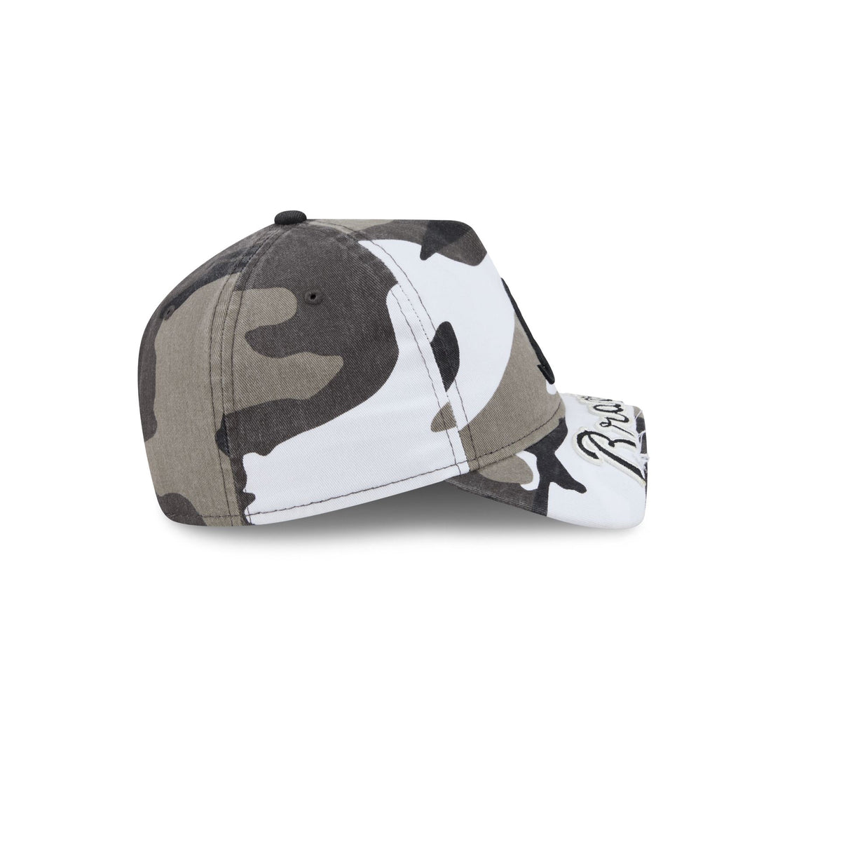 Atlanta Braves Washed Camo 9FORTY A-Frame Unstructured Cut-Off Visor Snapback Hat