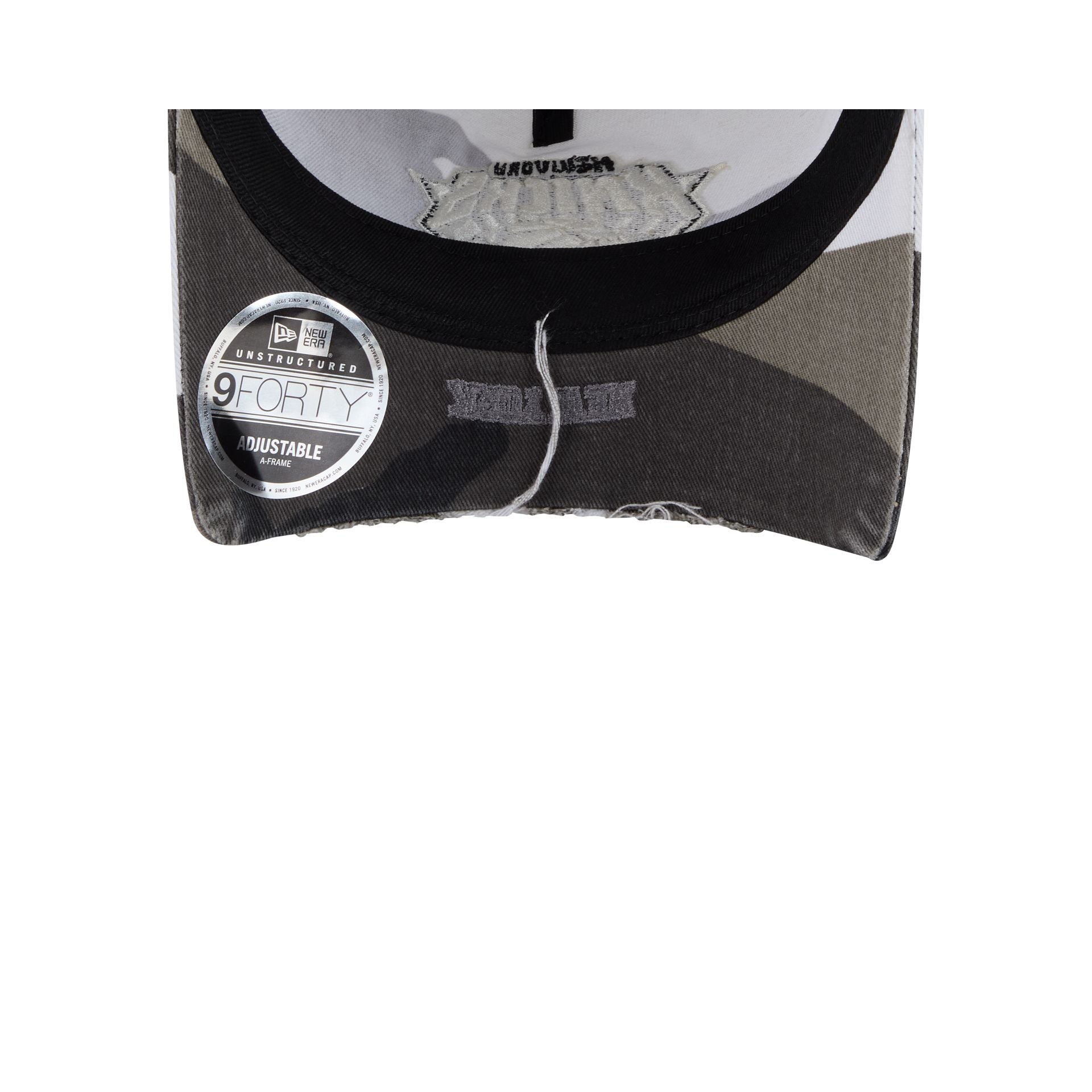 New York Knicks Washed Camo 9FORTY A-Frame Unstructured Cut-Off Visor Snapback Hat