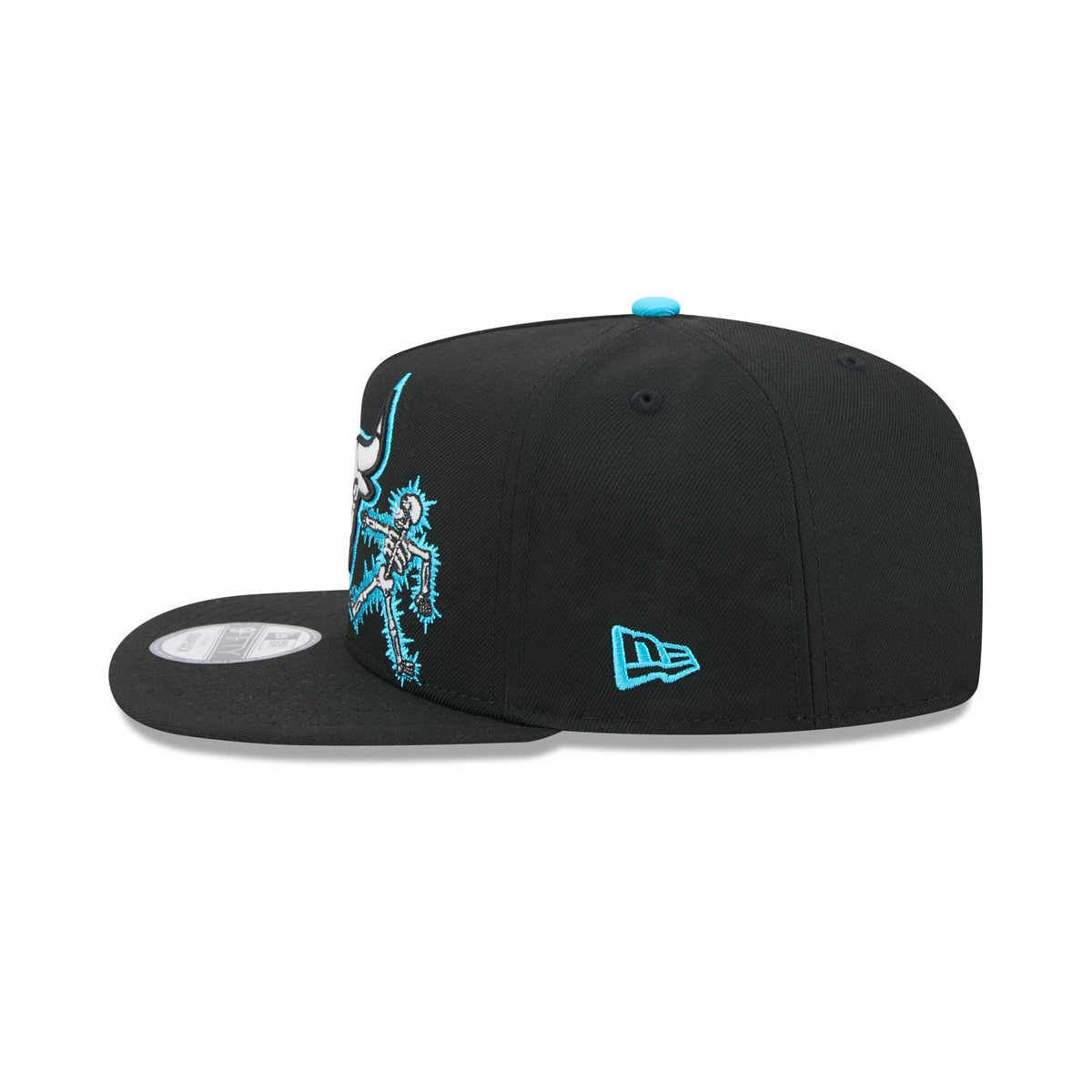 Chicago Bulls Electric Shock Skeleton 9FIFTY A-Frame Snapback Hat