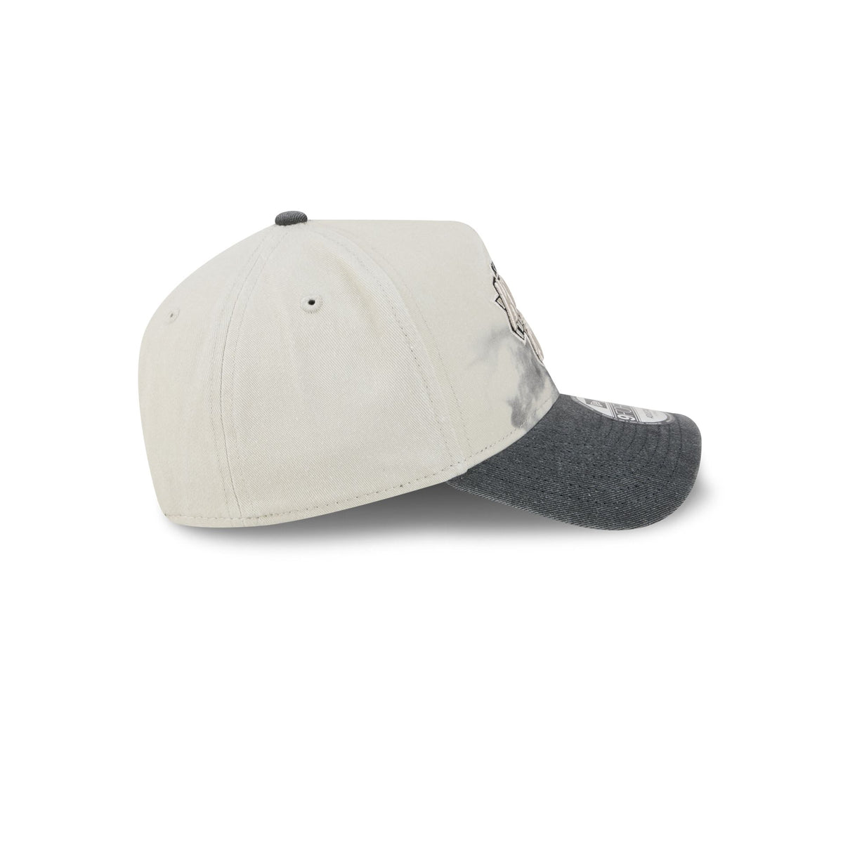 New York Knicks Spectral 9FORTY A-Frame Snapback Hat