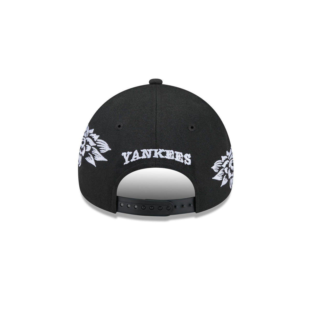 New York Yankees Day of the Dead Skull 9FORTY A-Frame Snapback Hat