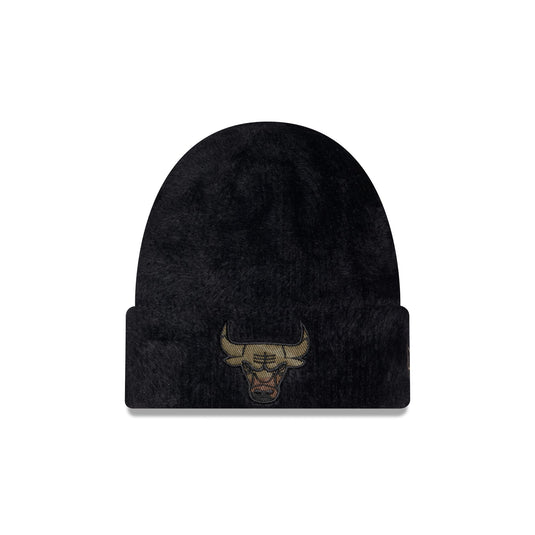 Chicago Bulls Camo Logo Fuzzy Cuff Knit Beanie Hat