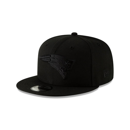 New England Patriots Basic Black on Black 9FIFTY Snapback - New Era Cap