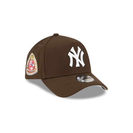 New York Yankees Color Flip Brown 9FORTY A-Frame Snapback Hat