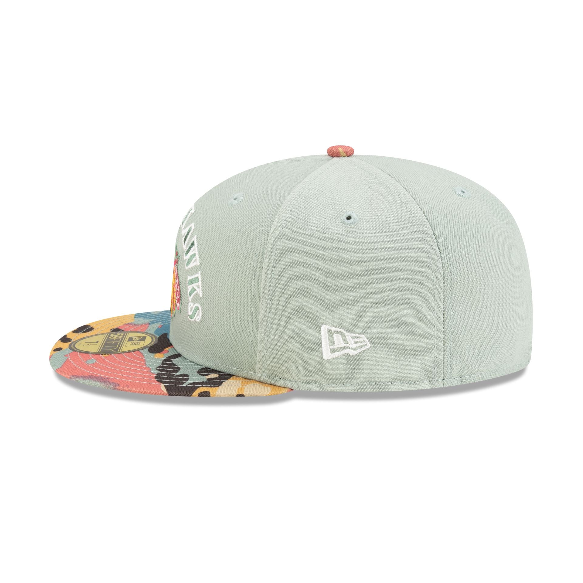 Chicago Blackhawks Retro Everest Camo 59FIFTY Fitted Hat