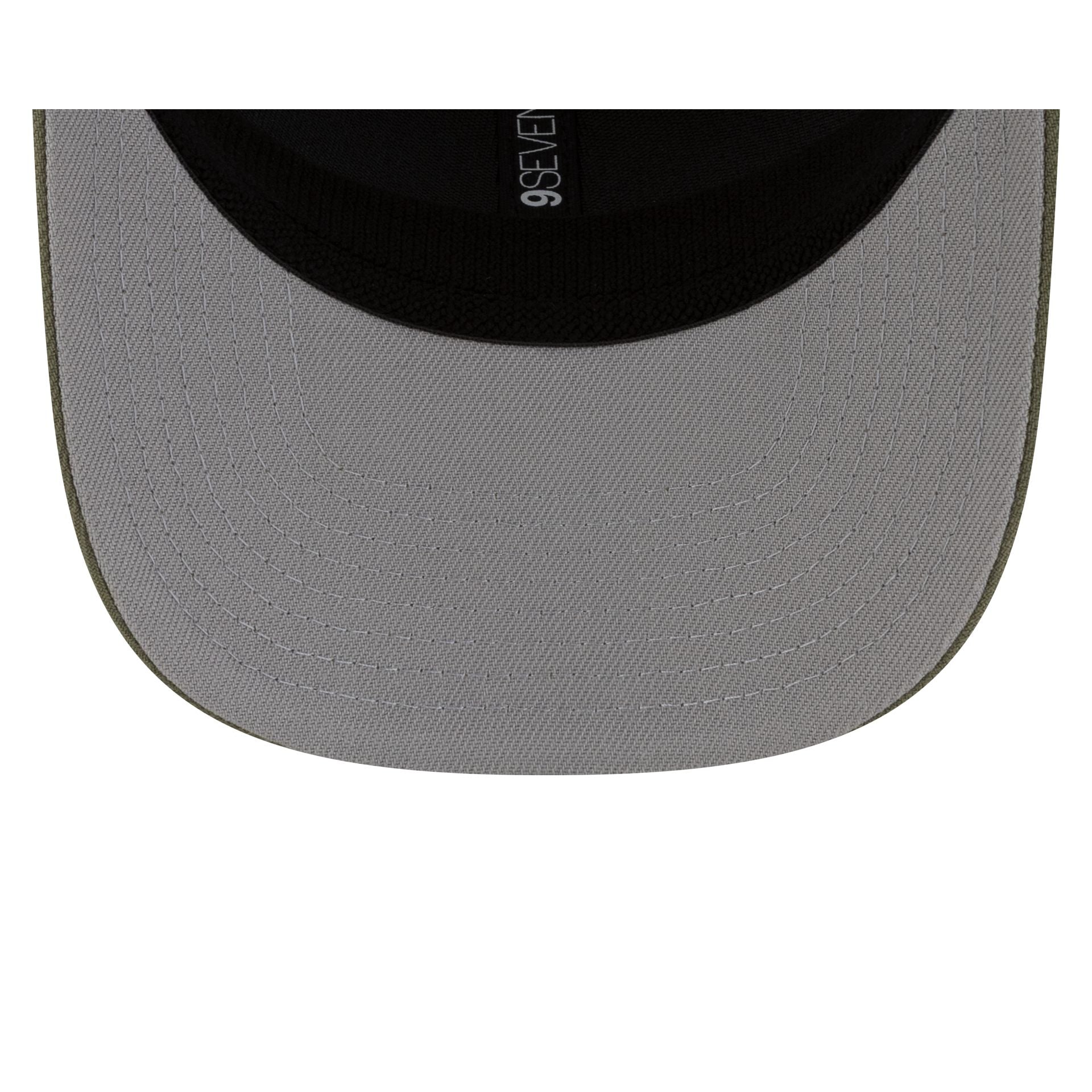 Yellowstone Bull Skull Green Bark 9SEVENTY Trucker Hat