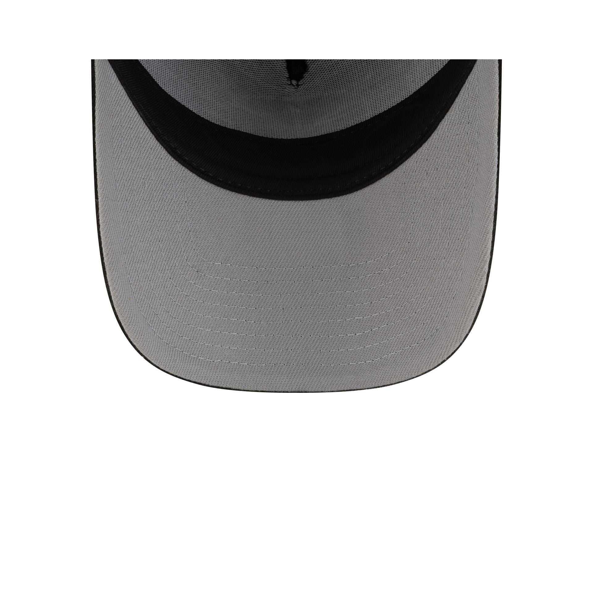 Yellowstone Bull Skull Black 9FORTY A-Frame Snapback Hat