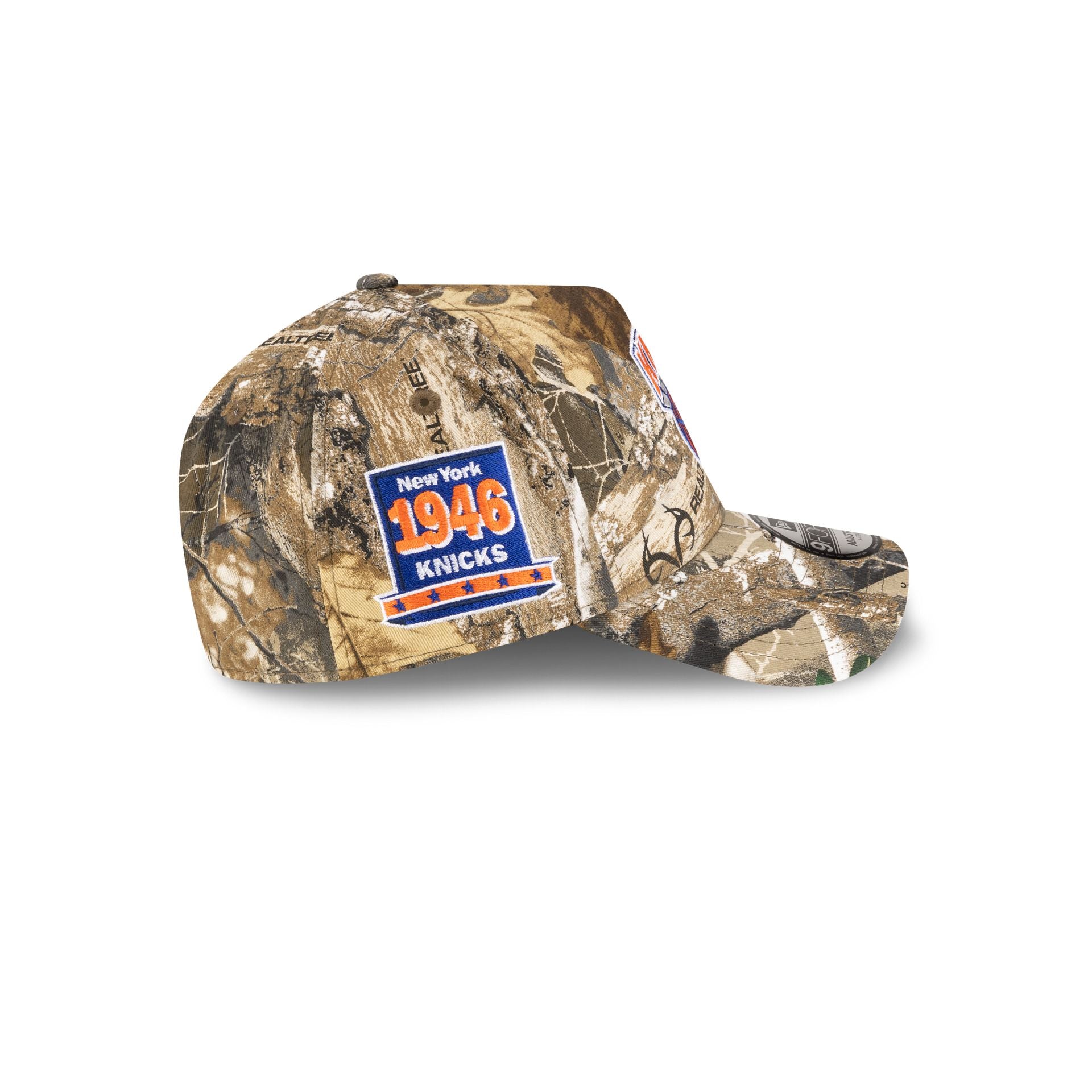 New York Knicks 1964-1992 Hardwood Classics Realtree 9FORTY A-Frame Snapback Hat