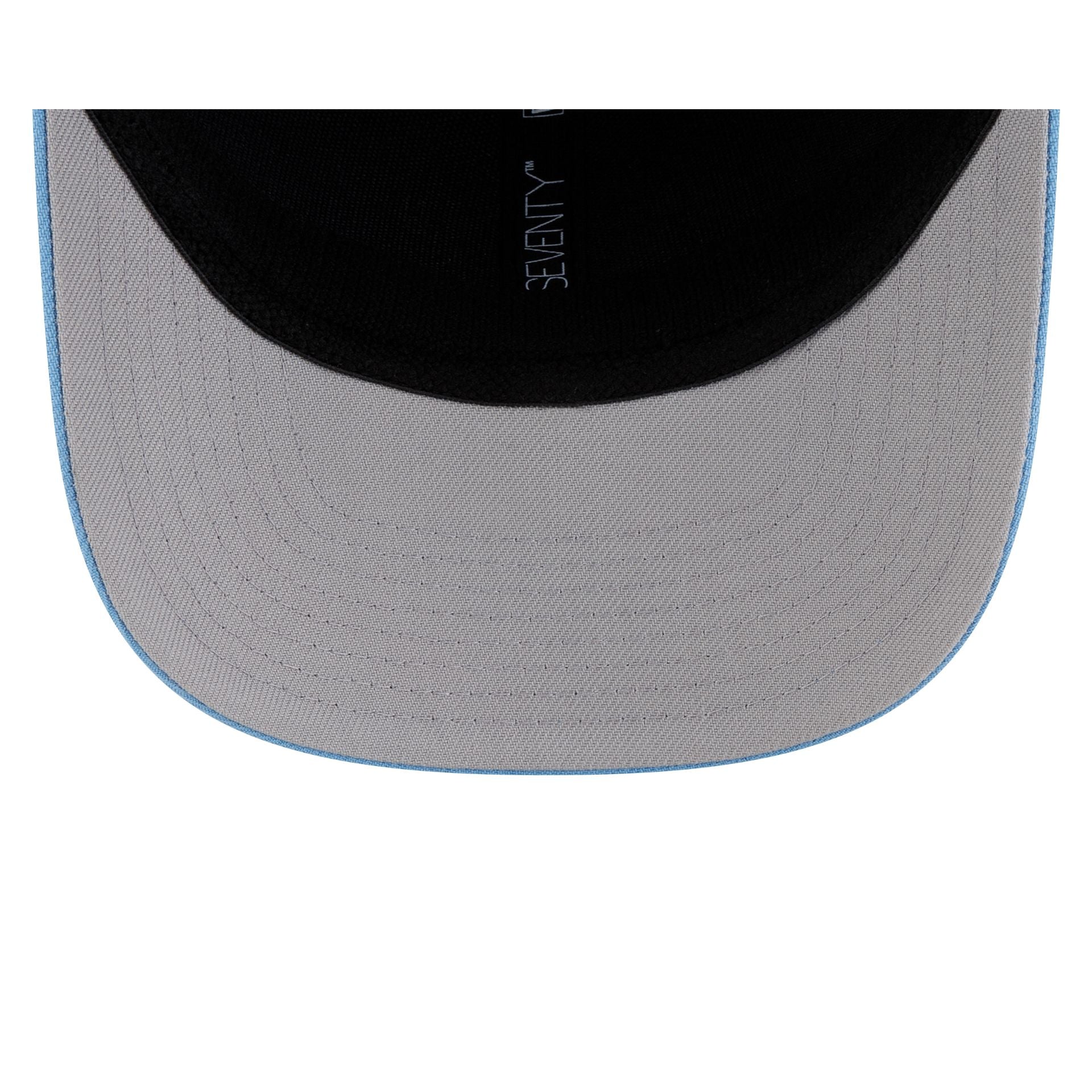 North Carolina Tar Heels Chainstitch Logo 9SEVENTY Stretch-Snap Hat