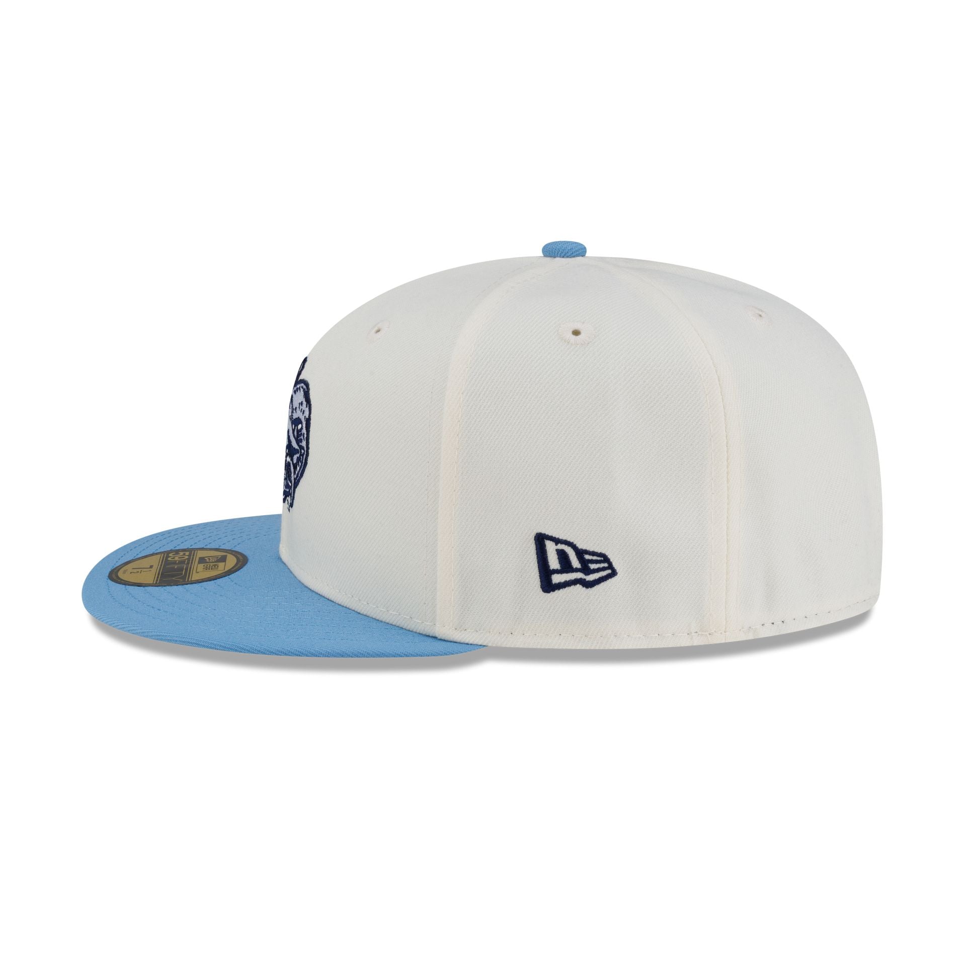 North Carolina Tar Heels Vault Chrome 59FIFTY Fitted Hat