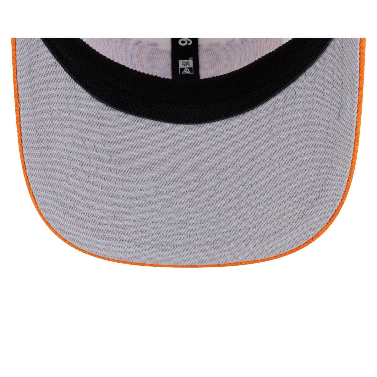 Disney x Tampa Bay Buccaneers 9SEVENTY Stretch-Snap Hat