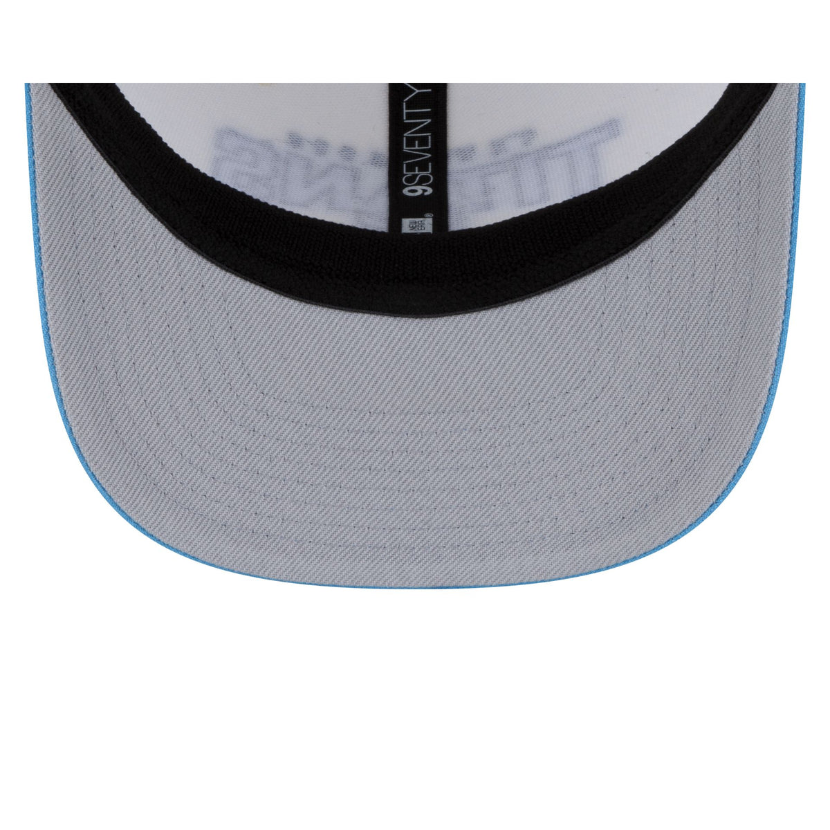 Disney x Tennessee Titans 9SEVENTY Stretch-Snap Hat